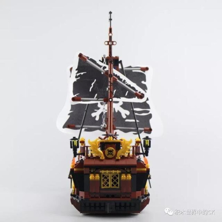 Конструктор 982001 - Пиратский корабль Бог Бури