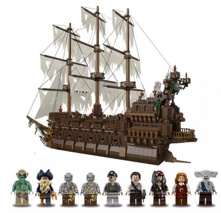 Конструктор 19073 Летучий Голландец 